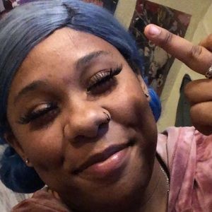 Meet your Posher, Ariana